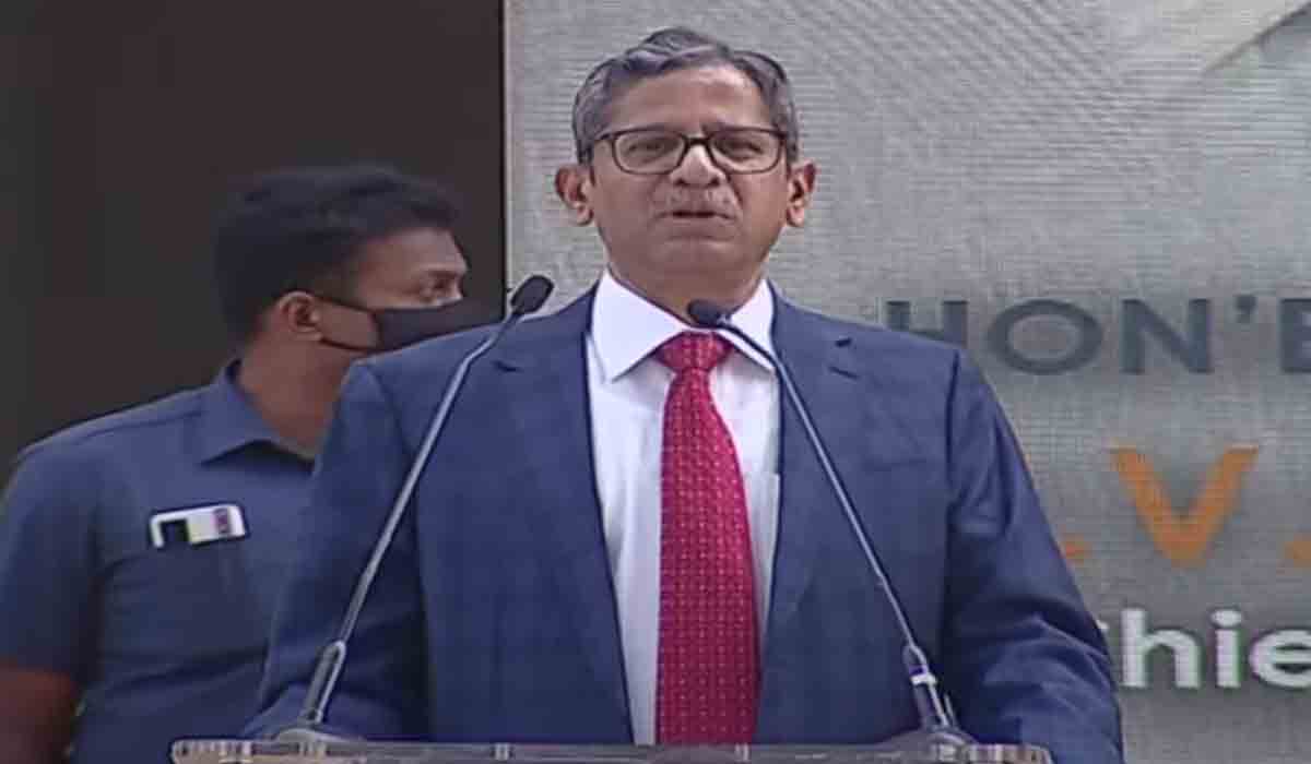 తెలంగాణ ప్ర‌భుత్వంపై సీజేఐ జ‌స్టిస్ ఎన్వీ ర‌మ‌ణ ప్ర‌శంస‌ల జ‌ల్లు