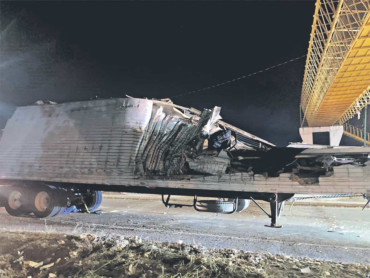 53 మంది దుర్మరణం