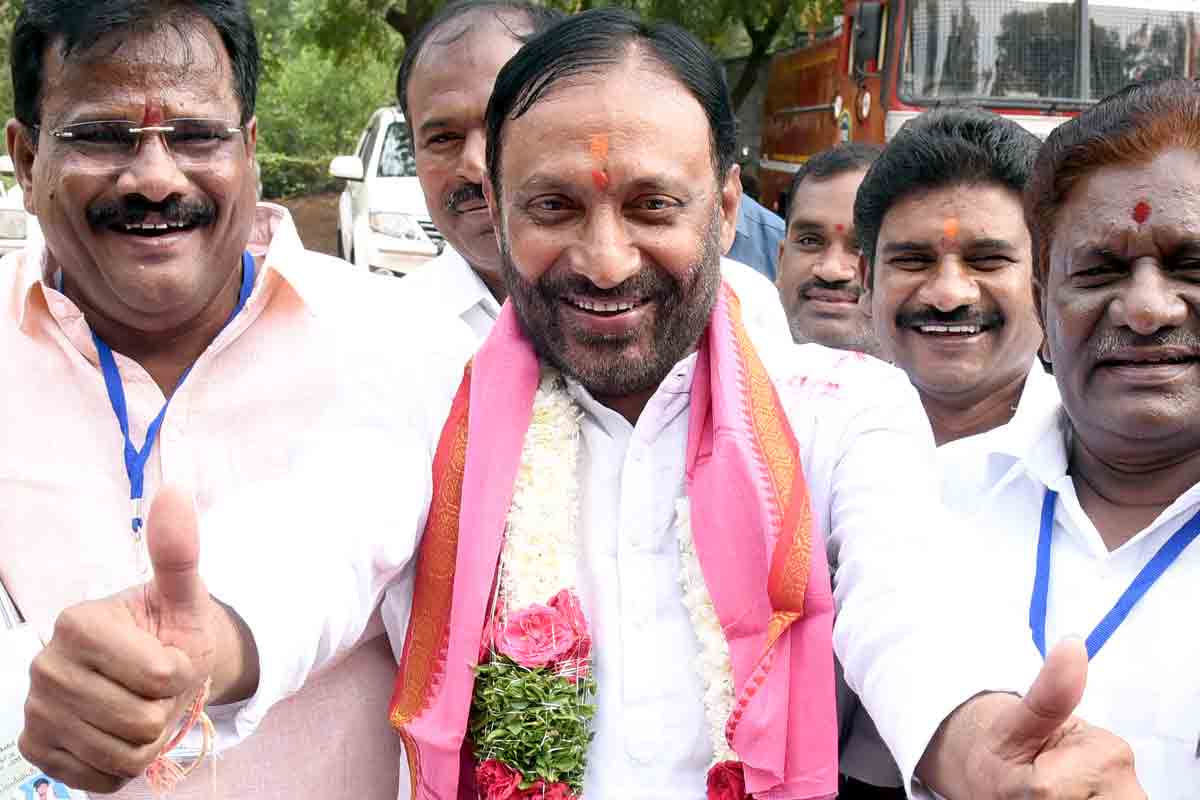 జిల్లా అభివృద్ధిలో భాగస్వామినవుతా..