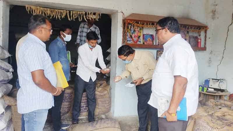 ధాన్యం సేకరణను వేగిరం చేయాలి