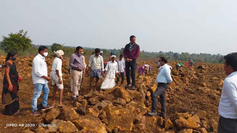 మెగా పార్కులు ఏర్పాటు చేయాలి