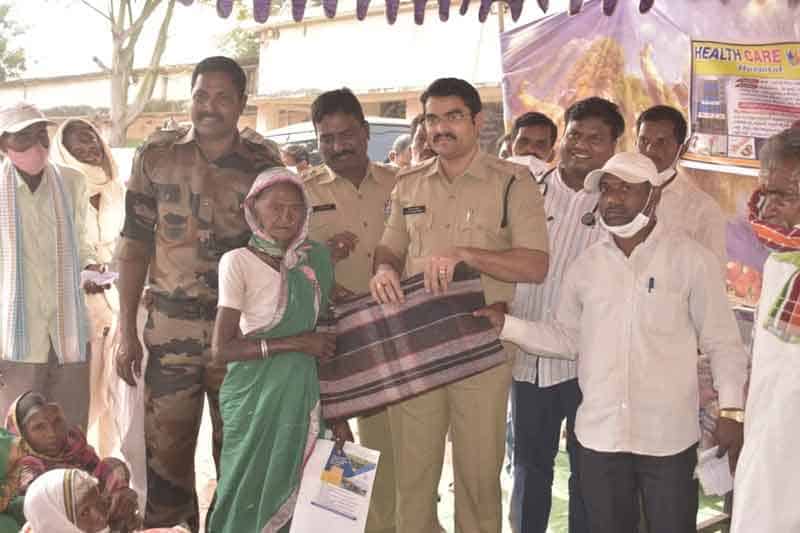 అడవి బిడ్డల ఆర్థికాభివృద్ధికి సహకరిస్తాం..