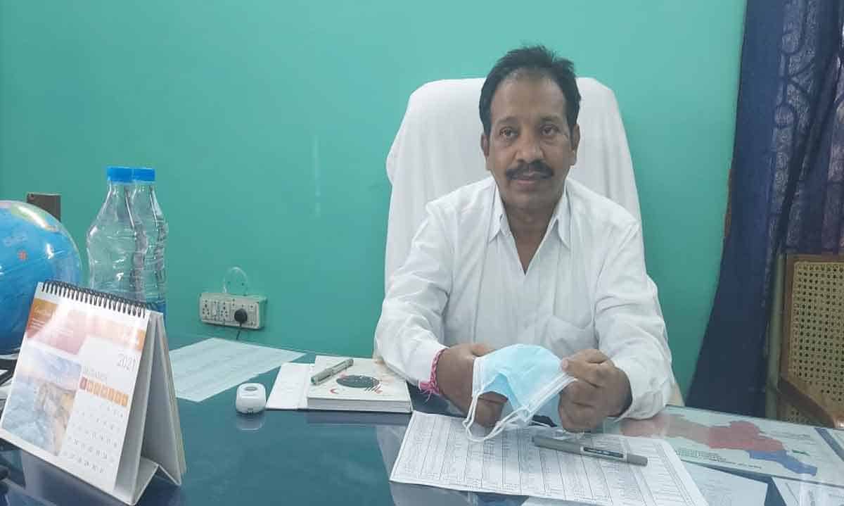 Additional Collector Review | భూ నిర్వాసితుల జాబితా మార్పులపై అదనపు కలెక్టర్ సమీక్ష..