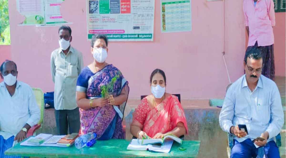 Agriculture |రైతులు ఇతర పంటలపై దృష్టి సారించాలి : జిల్లా వ్యవసాయాధికారిణి విజయనిర్మల