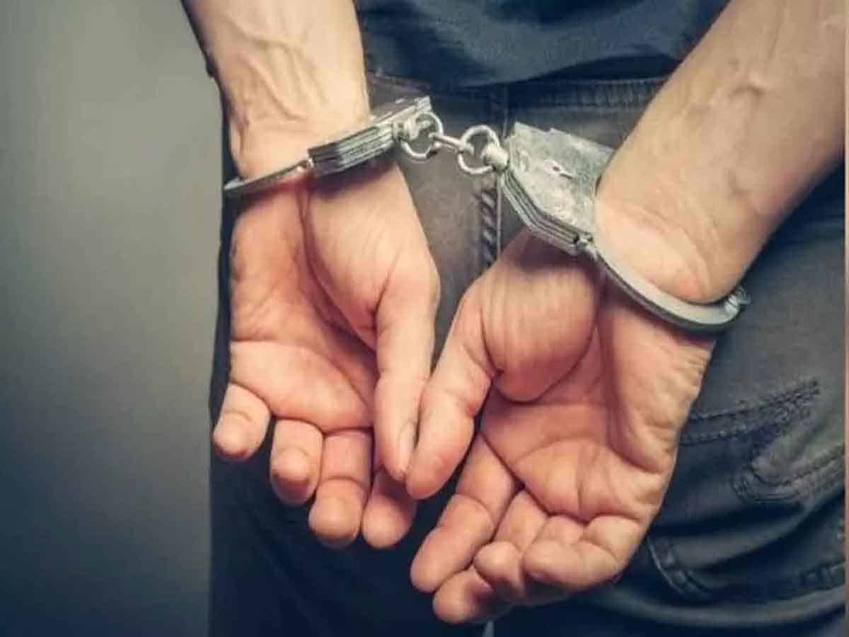 మహిళా రోగిని మోసగించిన నకిలీ డాక్టర్‌