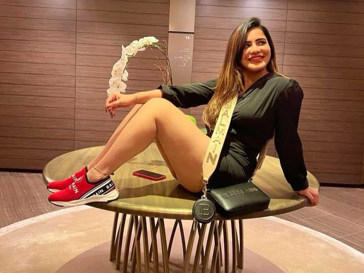 Ashu Reddy: ఆహా..ఆషూరెడ్డి అందాలు