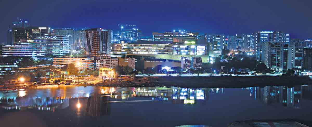 కొలువులకు కొదవలేదు