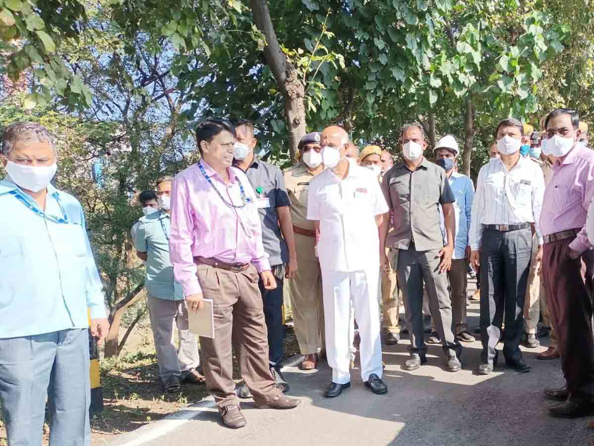 పాల్వంచ కేటీపీఎస్ ఫ్యాక్టరీలను సందర్శించిన దేవులపల్లి ప్రభాకర్‌రావు