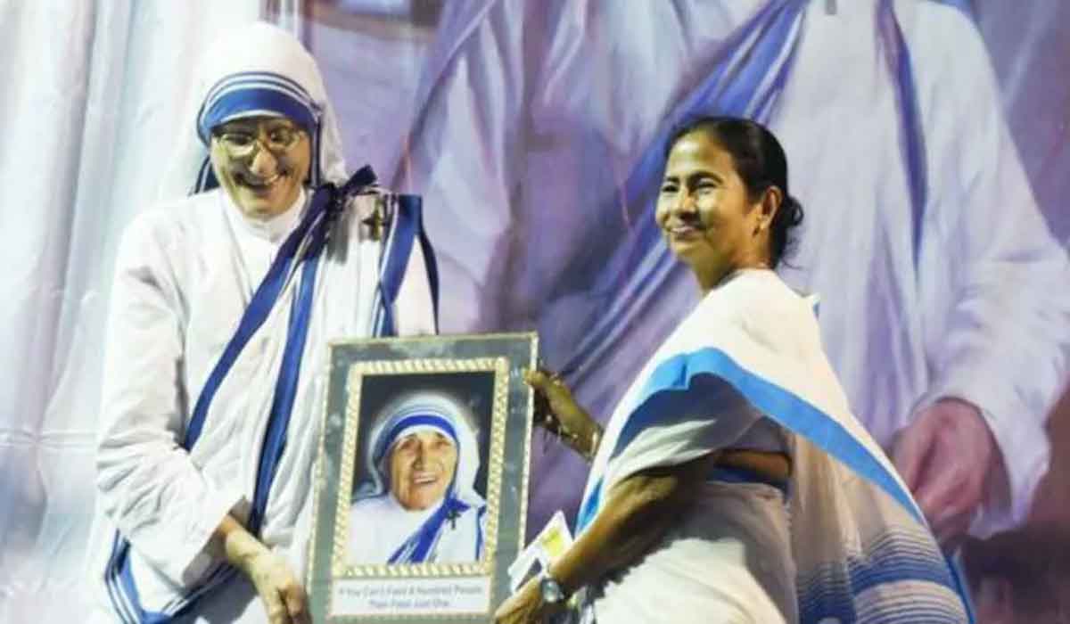 మదర్ థెరిస్సా ఛారిటీ అకౌంట్లు సీజ్..  దీదీ షాక్