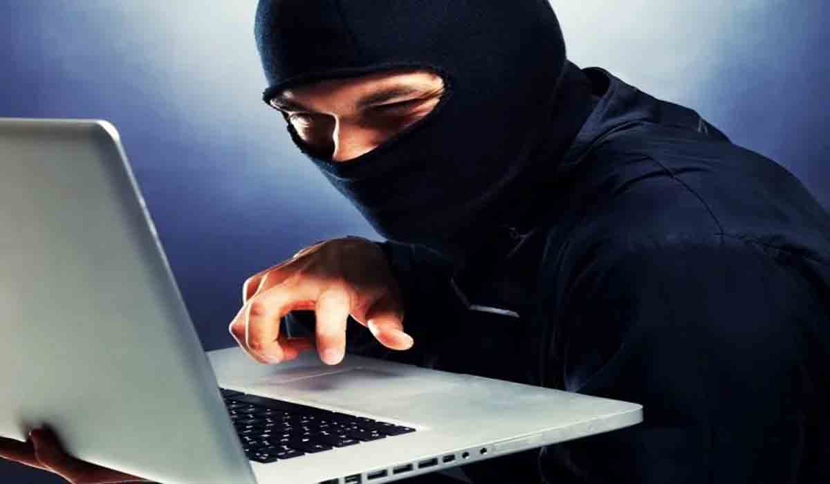 Cyber fraud | రెండు బ్యాంకు అకౌంట్లలో నుంచి రూ.73 లక్షలు చోరీ.. 34 ఖాతాల్లోకి ట్రాన్స్‌ఫర్
