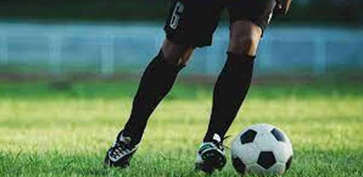 National Football | జాతీయ స్ధాయి పుట్‌బాల్‌ పోటీలకు విద్యార్థులు ఎంపిక