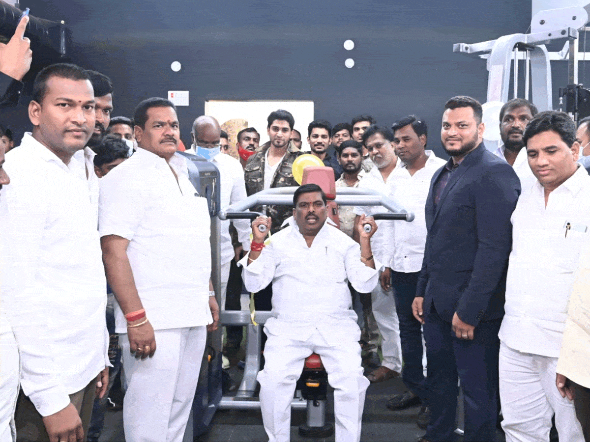 యువత ఫిట్నెస్‌కు ప్రాధాన్యత ఇవ్వాలి : ఎమ్మెల్యే గూడెం