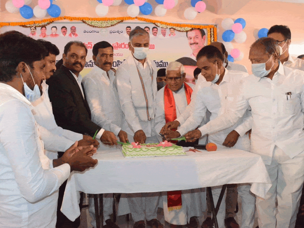 Siddipet | క్రిస్టియన్ భవనాన్ని ప్రారంభించిన మంత్రి హరీశ్‌రావు