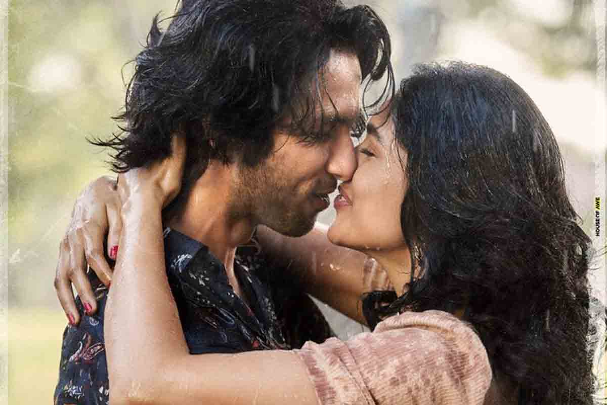 జెర్సీ వాయిదా ఏం చెప్తుంది.. గడ్డుకాలం మళ్లీ మొదలైందా..?