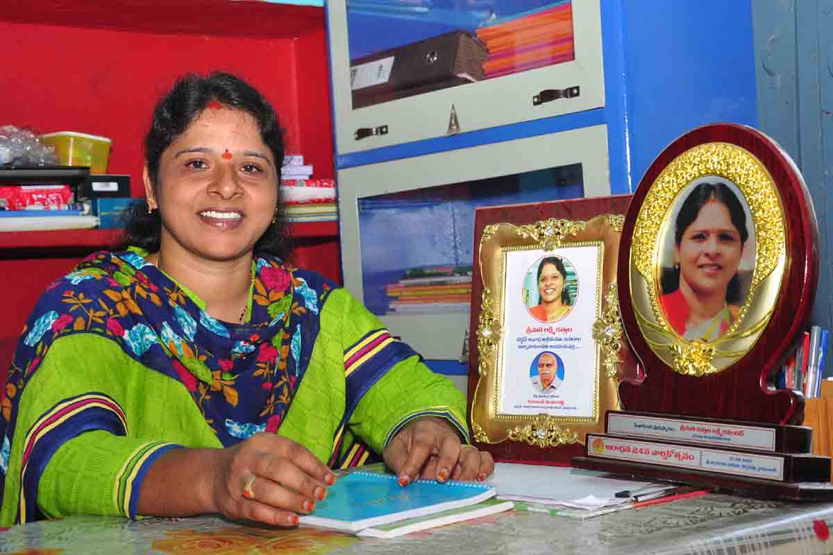 Kattula lakshmi | అప్పుడు తుపాకి ప‌ట్టి అక్కగా మారింది.. ఇప్పుడు అనాథ‌ల‌కు అమ్మ అయింది