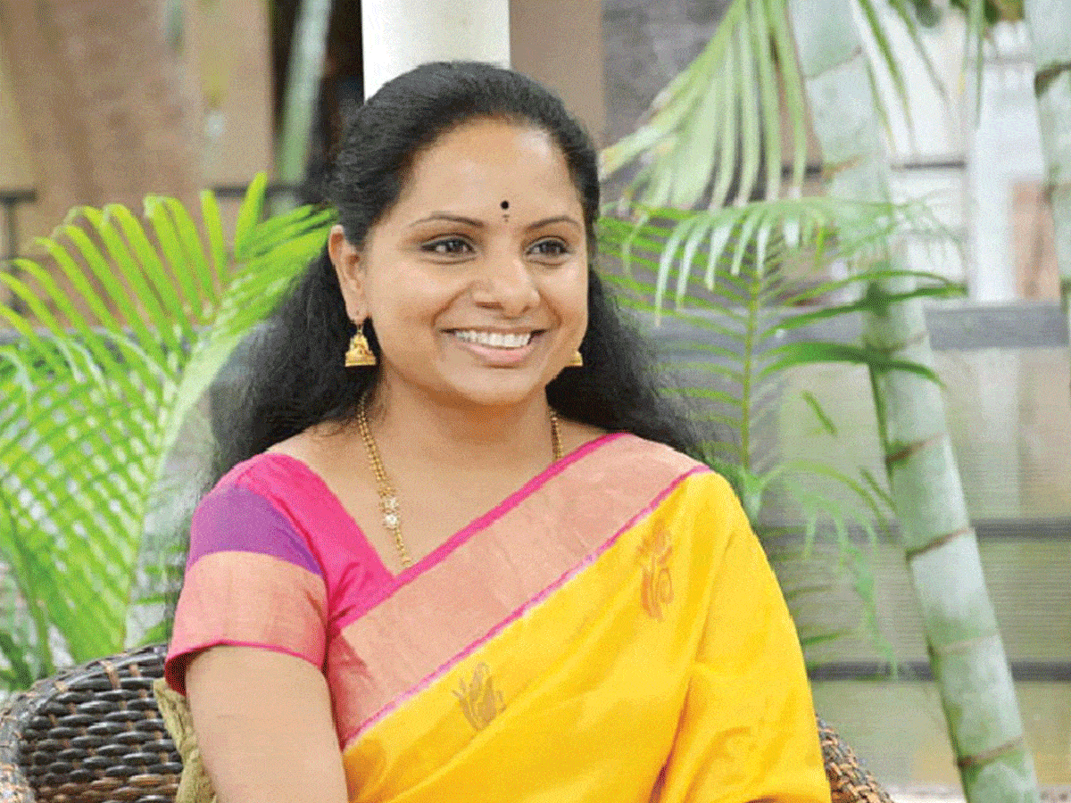 ప్రజాకవి గోరటికి కేంద్ర సాహిత్య అకాడమీ అవార్డు..శుభాకాంక్షలు తెలిపిన ఎమ్మెల్సీ కవిత