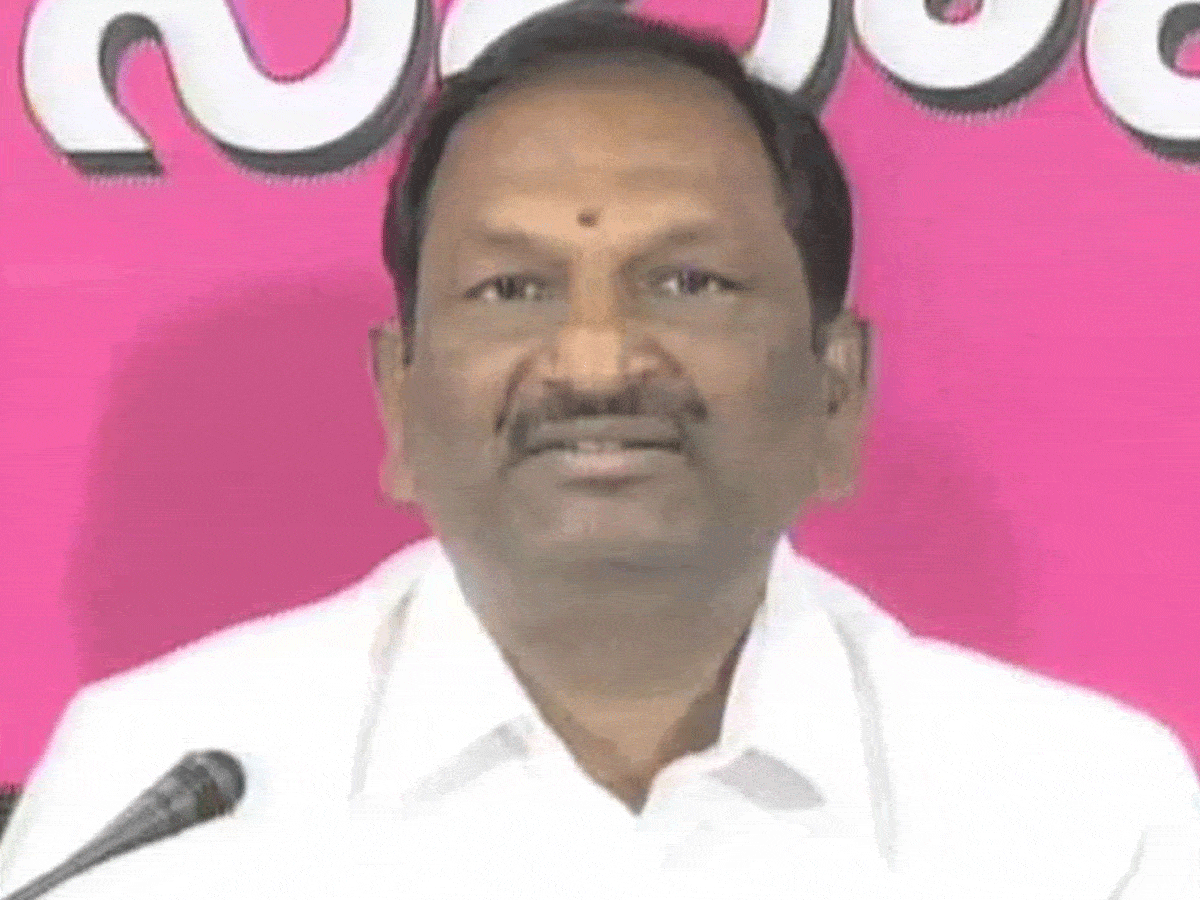 తీన్మార్ మల్లన్న జర్నలిస్టే కాదు :  మంత్రి కొప్పుల