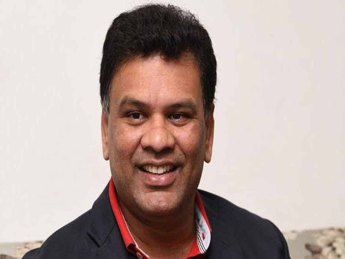 Mahesh Bigala: మల్లన్న తీరుపై రాజకీయాలకతీతంగా పోరాడాలి: మహేశ్‌ బిగాల