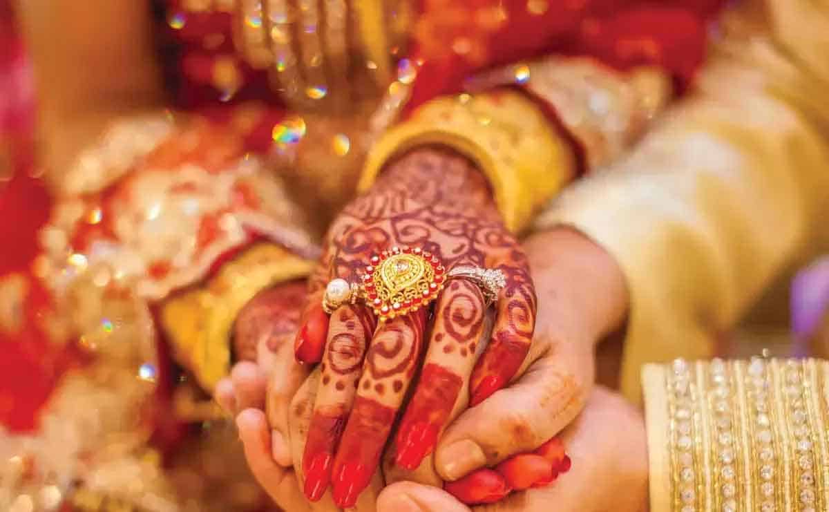 వయస్సు వివాదం