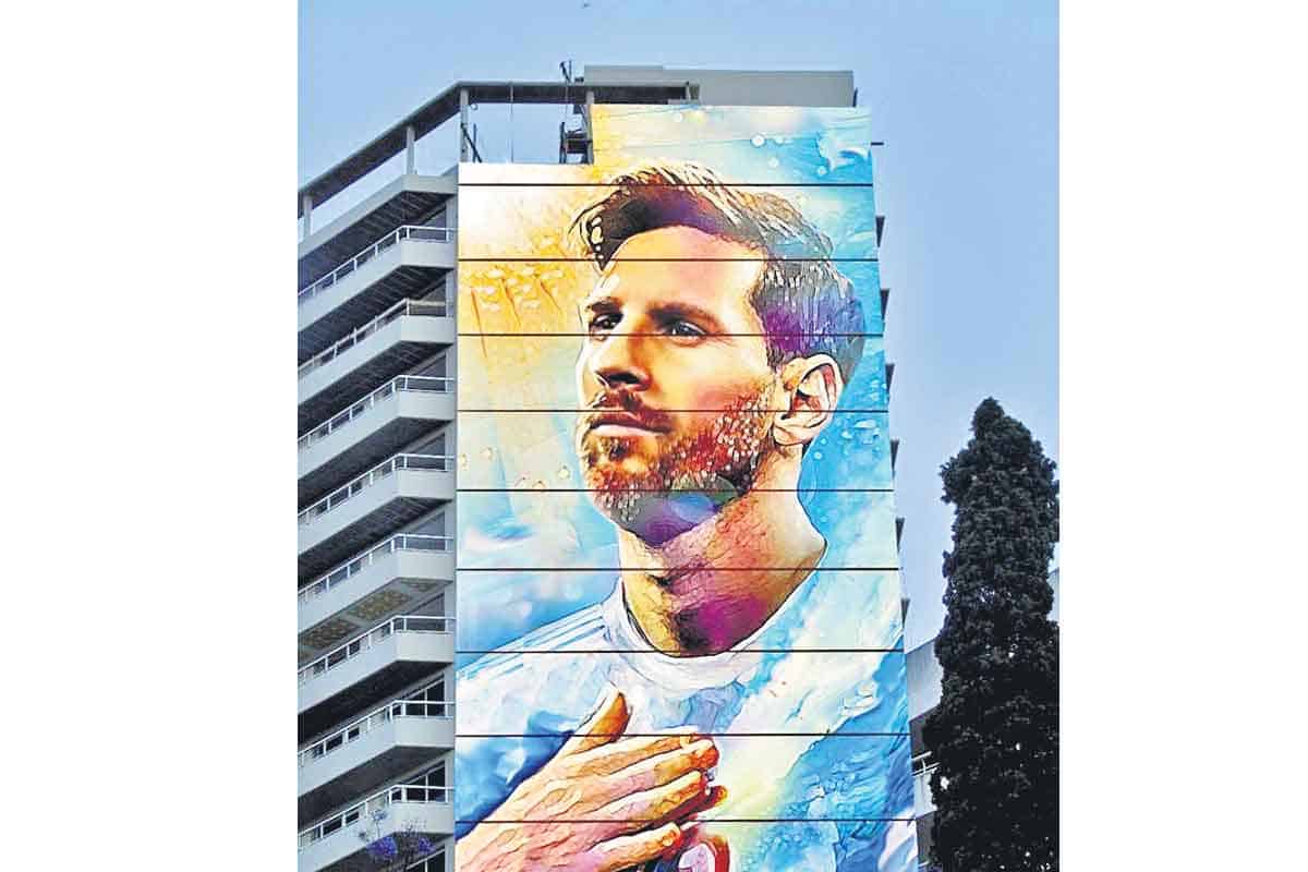 మెస్సీపై నిలువెత్తు అభిమానం