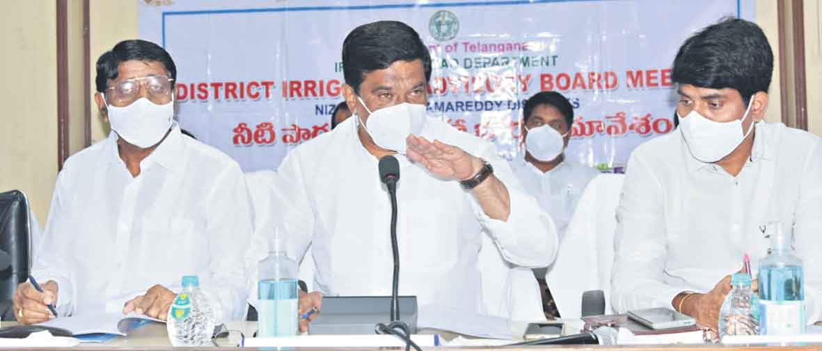 బీజేపీ ఎంపీలు దద్దమ్మలు