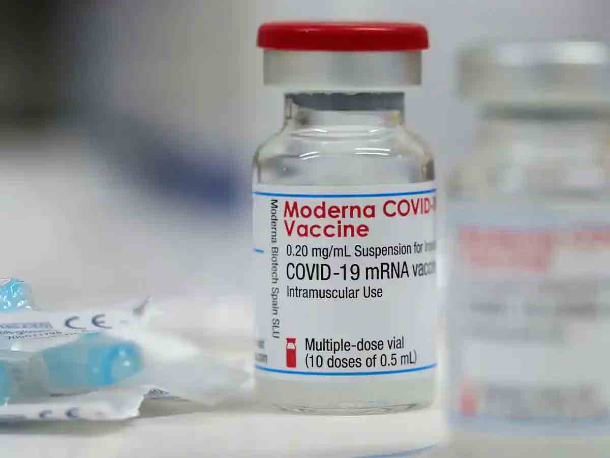 గుడ్‌న్యూస్ : మోడెర్నా బూస్ట‌ర్ డోసుతో యాంటీబాడీల వృద్ధి!