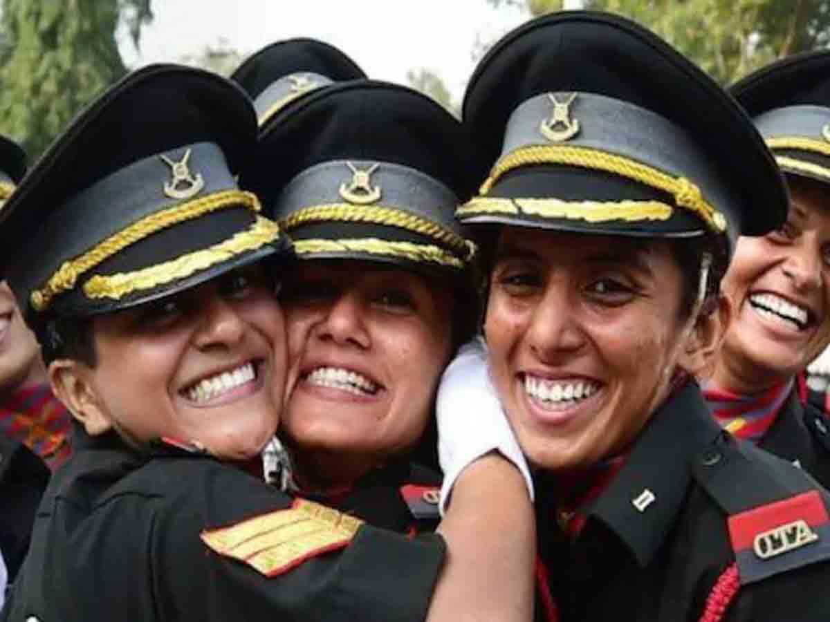 మ‌గువ‌ల తెగువ : తొలి ఎన్‌డీఏ ఎగ్జామ్‌లో స‌త్తా చాటిన వేయికి పైగా మ‌హిళ‌లు!