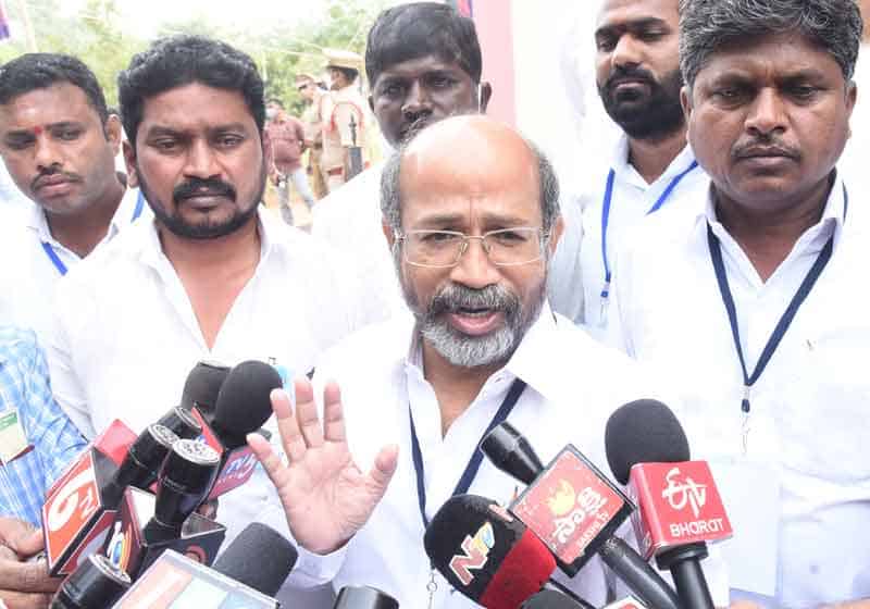 నా ఓటమికి కోమటిరెడ్డే ప్రధాన కారణం