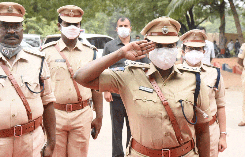 డీఐజీ రంగనాథ్‌కు ఘనంగా వీడ్కోలు