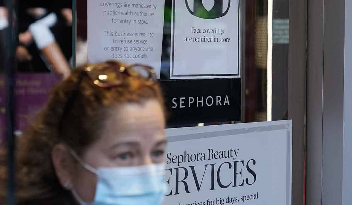 అమెరికాలోని 30 రాష్ట్రాల్లో వ్యాపించిన ఒమిక్రాన్‌