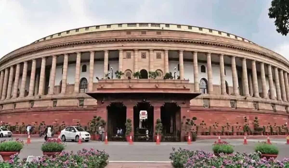 Central govt | ప్ర‌తిప‌క్ష నేత‌ల‌ను స‌మావేశానికి ఆహ్వానించిన కేంద్రం