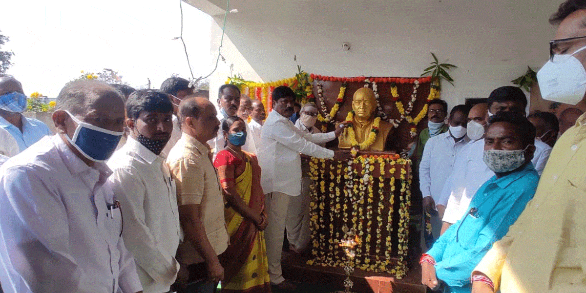 నవోదయ పాఠశాలల రూపశిల్పి పీవీ : ఎమ్మెల్యే సుదర్శన్‌రెడ్డి