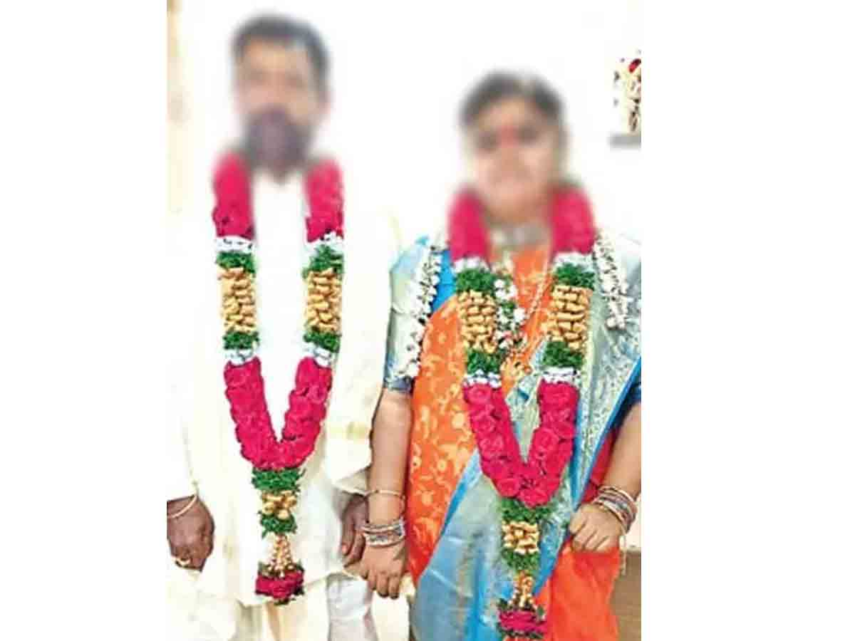 పెళ్లి కాగానే బంగారు నగలతో నవ వధువు పరార్‌.. పోలీసులను ఆశ్రయించిన భ‌ర్త‌