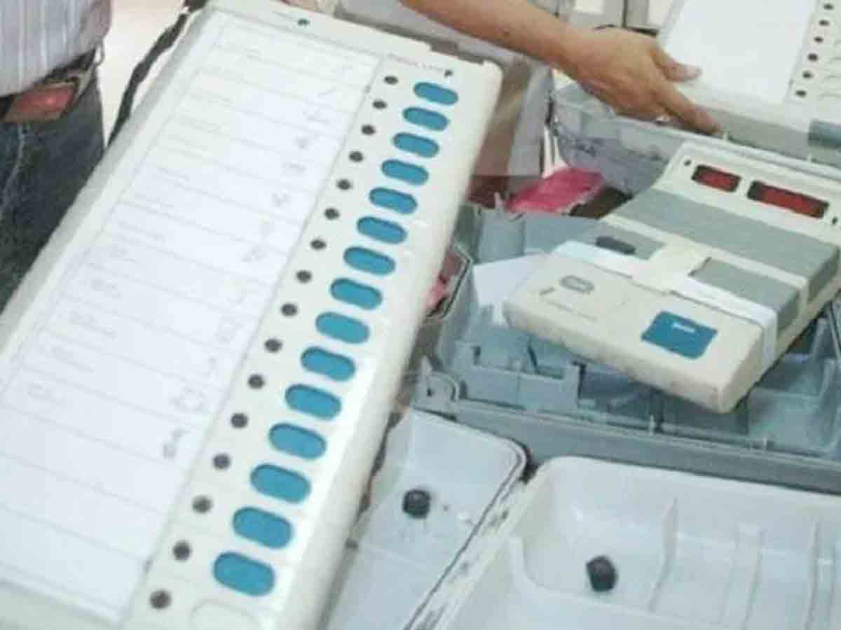 క‌ర్నాట‌క న‌గ‌ర పాల‌క సంస్ధ‌ల ఎన్నిక‌ల్లో కాషాయ పార్టీకి షాక్‌!