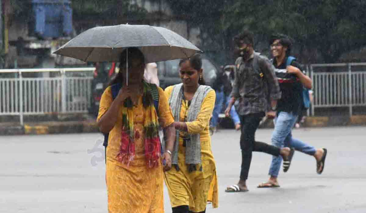 తూర్పు దిశ నుంచి వీస్తున్న చలి‌గా‌లులు.. హైదరాబాద్‌లో చిరుజల్లులు