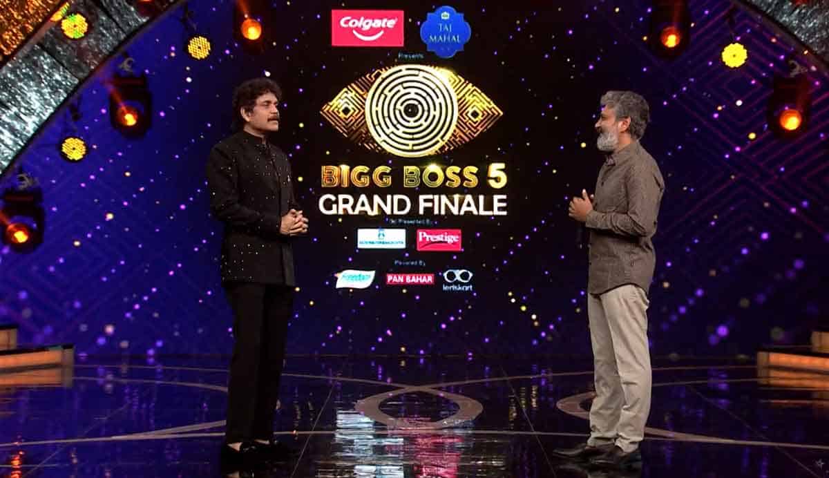 బిగ్ బాస్ స్టేజ్ మీద రాజ‌మౌళి.. త‌న పేరు ముందున్న ‘ఎస్ఎస్’ అస‌లు ర‌హ‌స్యం చెప్పేసిన జ‌క్క‌న్న‌