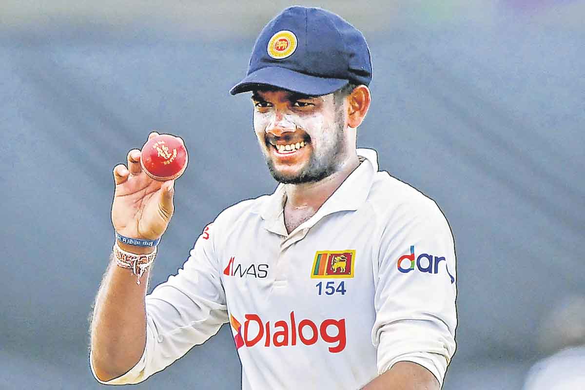 రమేశ్ సిక్సర్