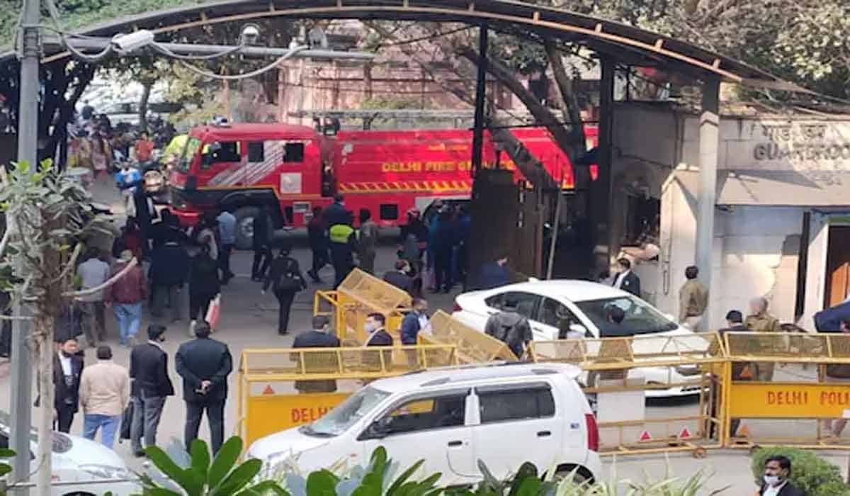 రోహిణి కోర్టులో ఐఈడీ పేలుడు.. డీఆర్డీవో శాస్త్ర‌వేత్త అరెస్టు