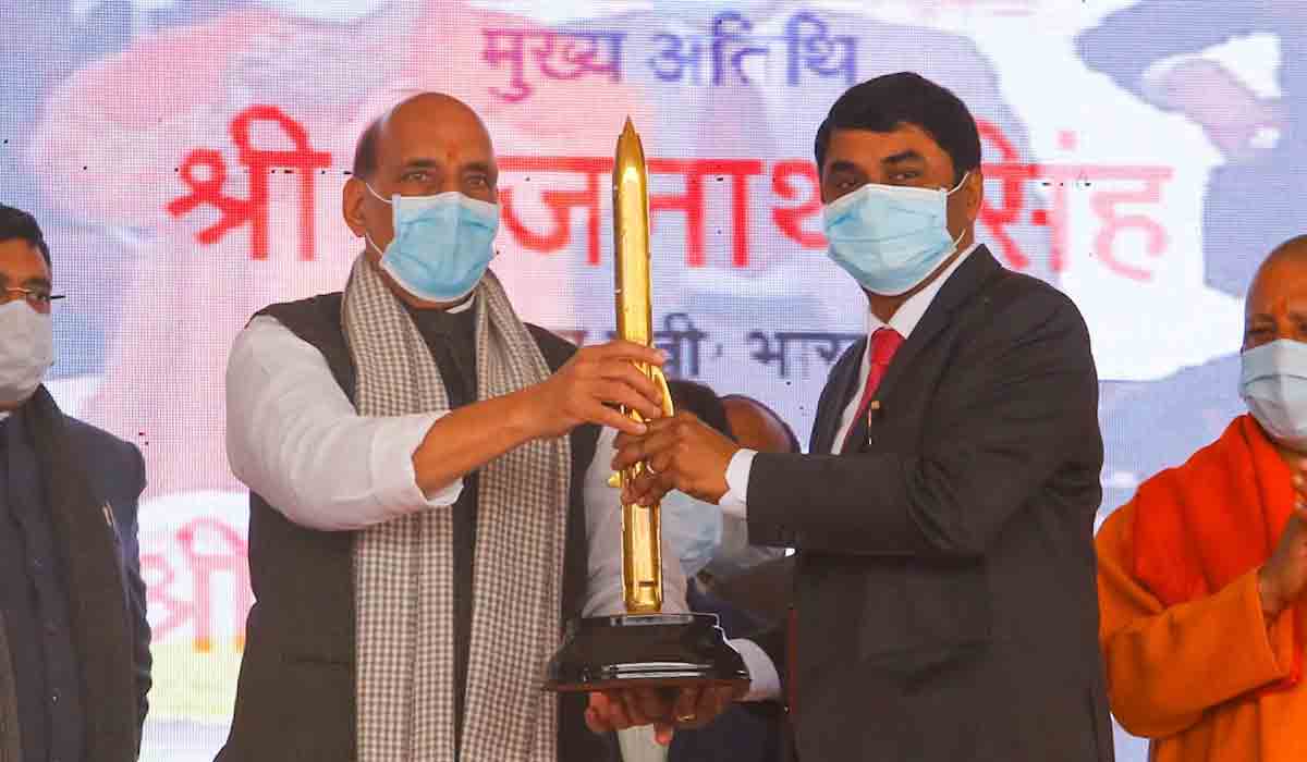 Rajnath Singh | క‌న్నెత్తి మ‌న వైపు చూడాల‌న్న సాహ‌సం కూడా చెయ్యొద్దు: రాజ్‌నాథ్‌