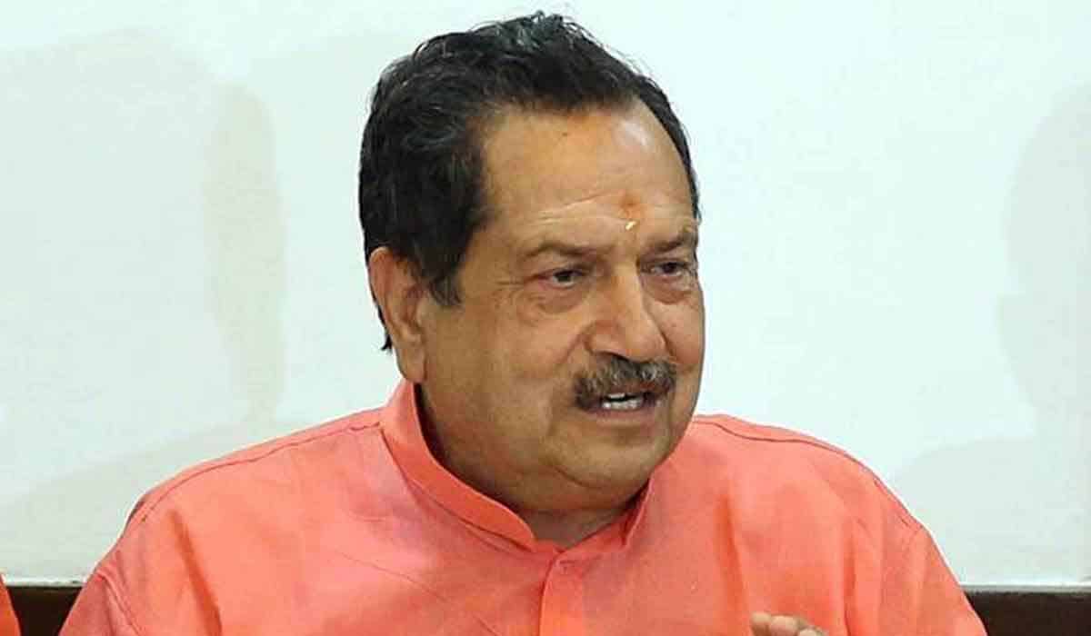 ఇబ్బందిగా ఉంటే.. దేశాన్ని వీడండి : ఇంద్రేశ్ కుమార్‌