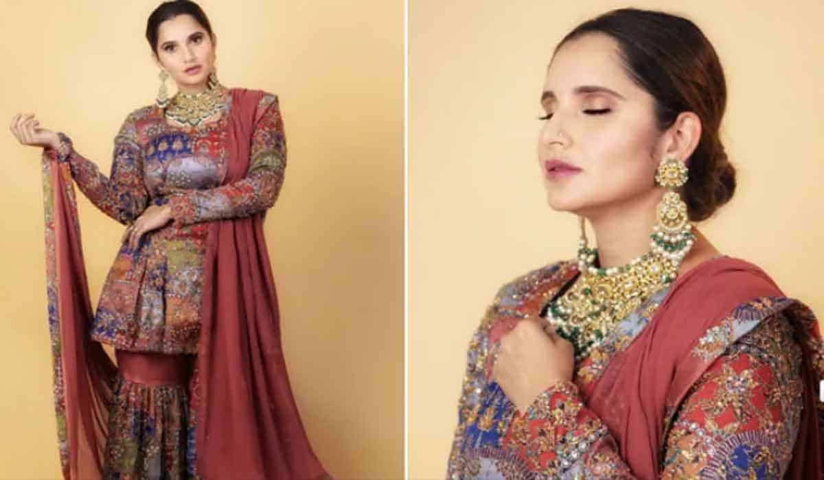 షెరారా డ్రెస్సులో సానియా మీర్జా గ్రాండ్ లుక్‌