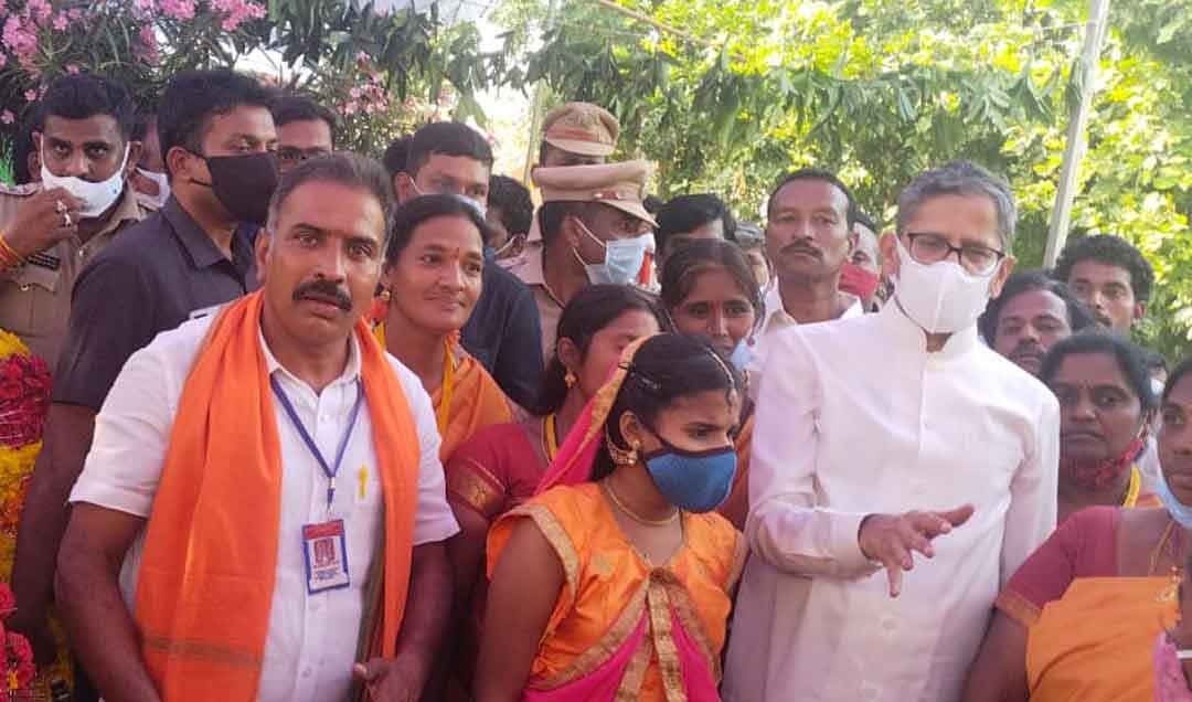 Khammam | సర్పంచ్ల సంఘం అధ్యక్షుడిని అభినందించిన చీఫ్ జస్టిస్ ఎన్వీ రమణ..