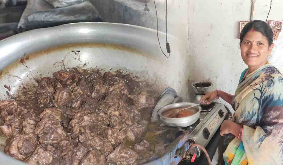 సొడాయి చికెన్‌..రుచి అదిరెన్‌.. ఈ గిరిజ‌న వంట‌కం త‌యారీ ఓ స్పెష‌ల్‌..!!