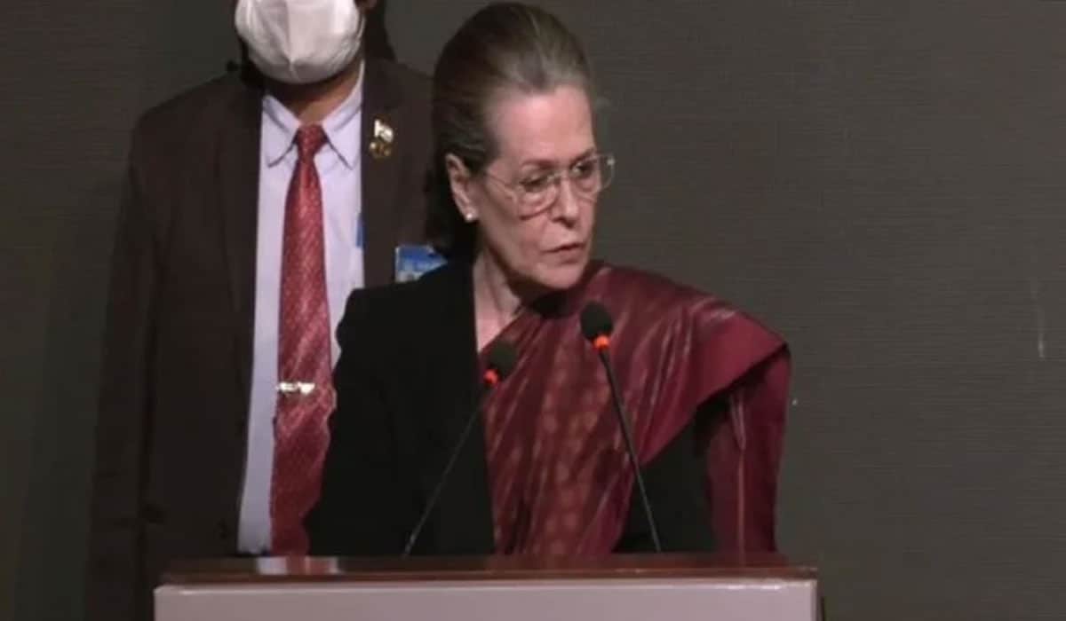 Sonia gandhi | ఇందిరా గాంధీ ఇప్ప‌టికీ ఆద‌ర్శ‌మే: సోనియా