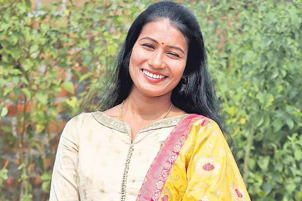 నా పాట కోసం మా నాన్న‌ ఇంట్లో టీవీ కూడా అమ్మేసిండు