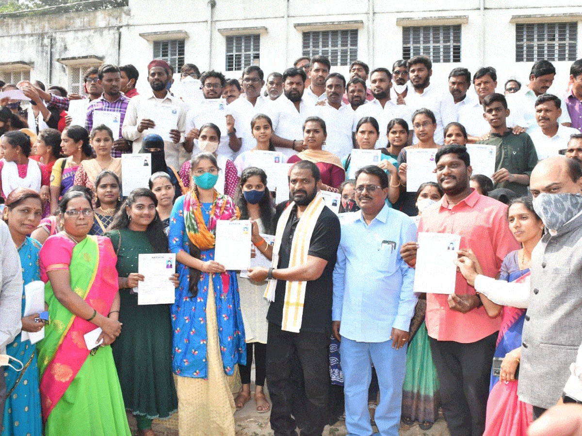 నైపుణ్యాల అభివృద్ధి ద్వారా స్వయం ఉపాధి : మంత్రి శ్రీనివాస్ గౌడ్