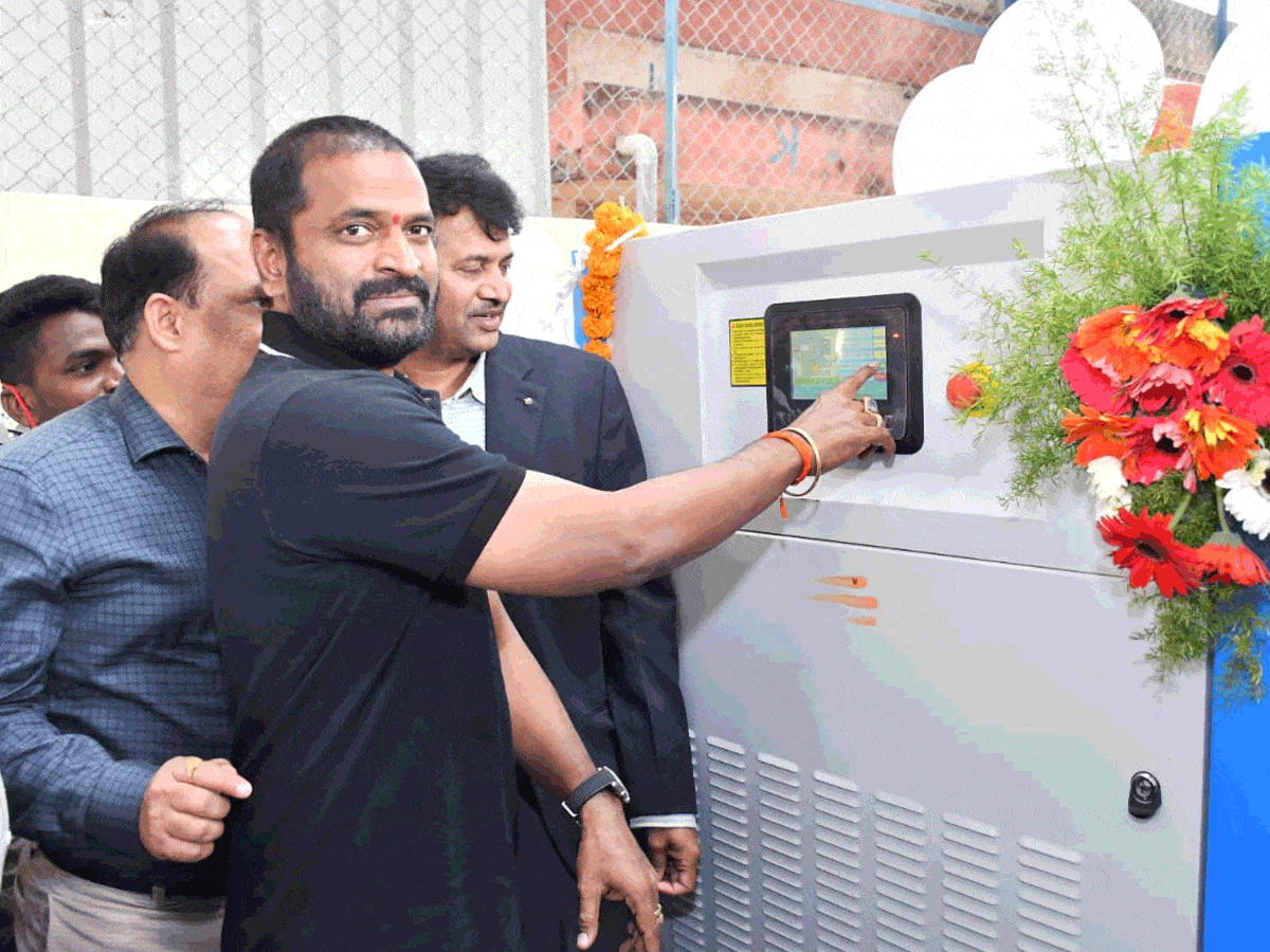 Oxygen Plant | ఆక్సిజన్ ప్లాంట్‌ను ప్రారంభించిన మంత్రి  శ్రీనివాస్ గౌడ్