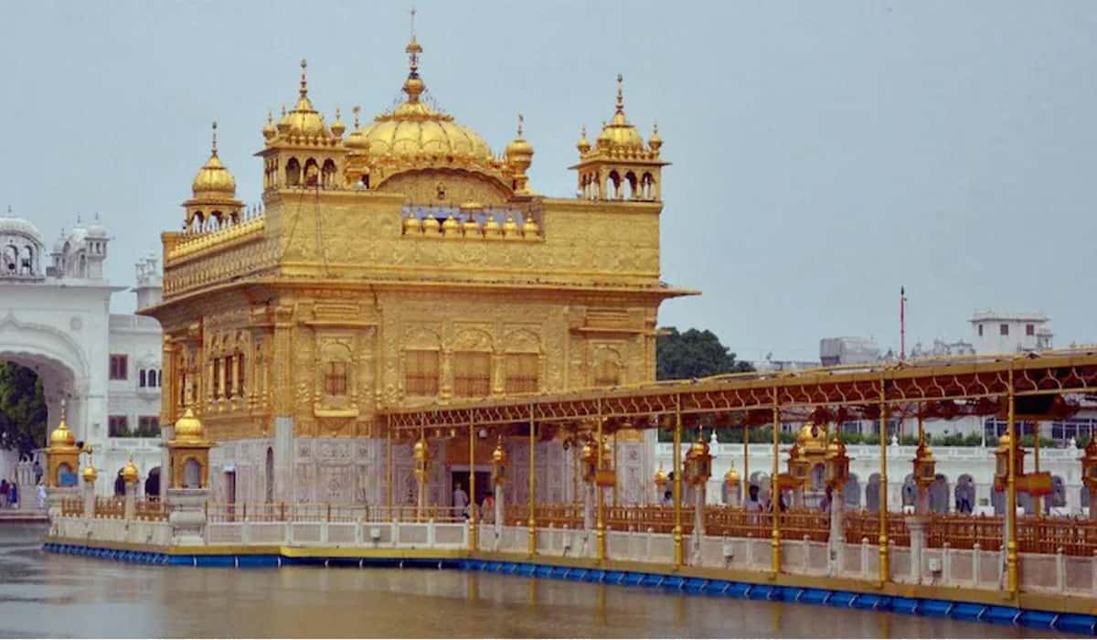 స్వ‌ర్ణ దేవాల‌యంలో క‌ల‌క‌లం…