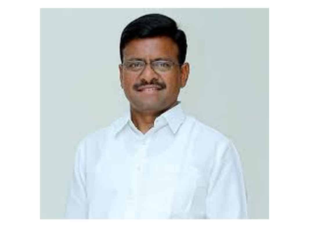 Khammam | తాతా మధుకు శుభాకాంక్షలు తెలిపిన ఐఎఫ్‌ఏ అధ్యక్షులు సునీల్..