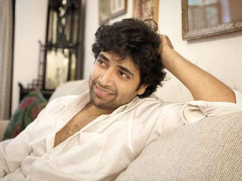 tollywood actor adivi sesh to get married soon